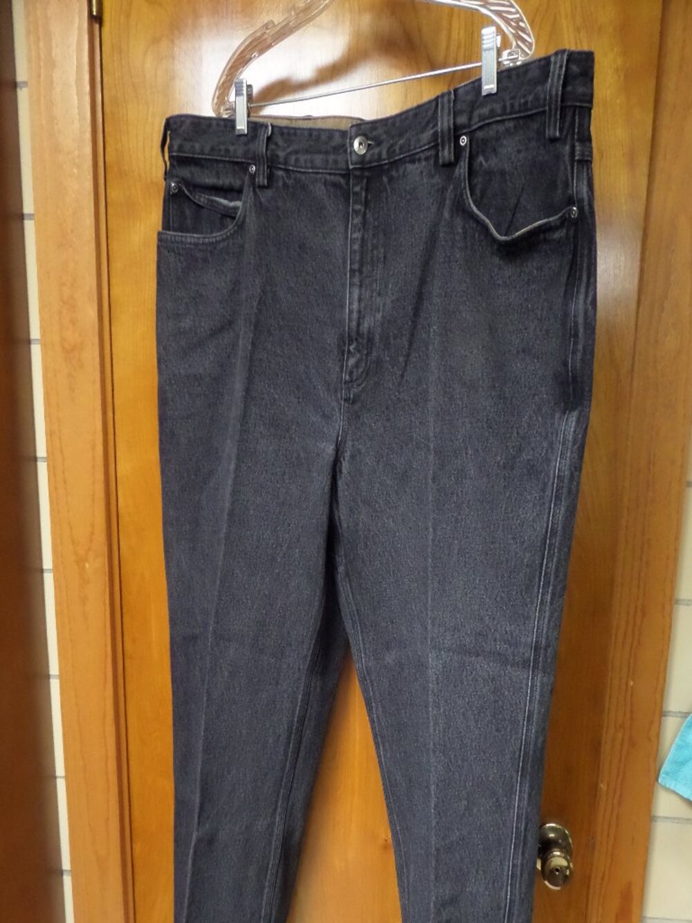 Duluth Trading Men Black Jeans 86069B  Size 46WX26.5L